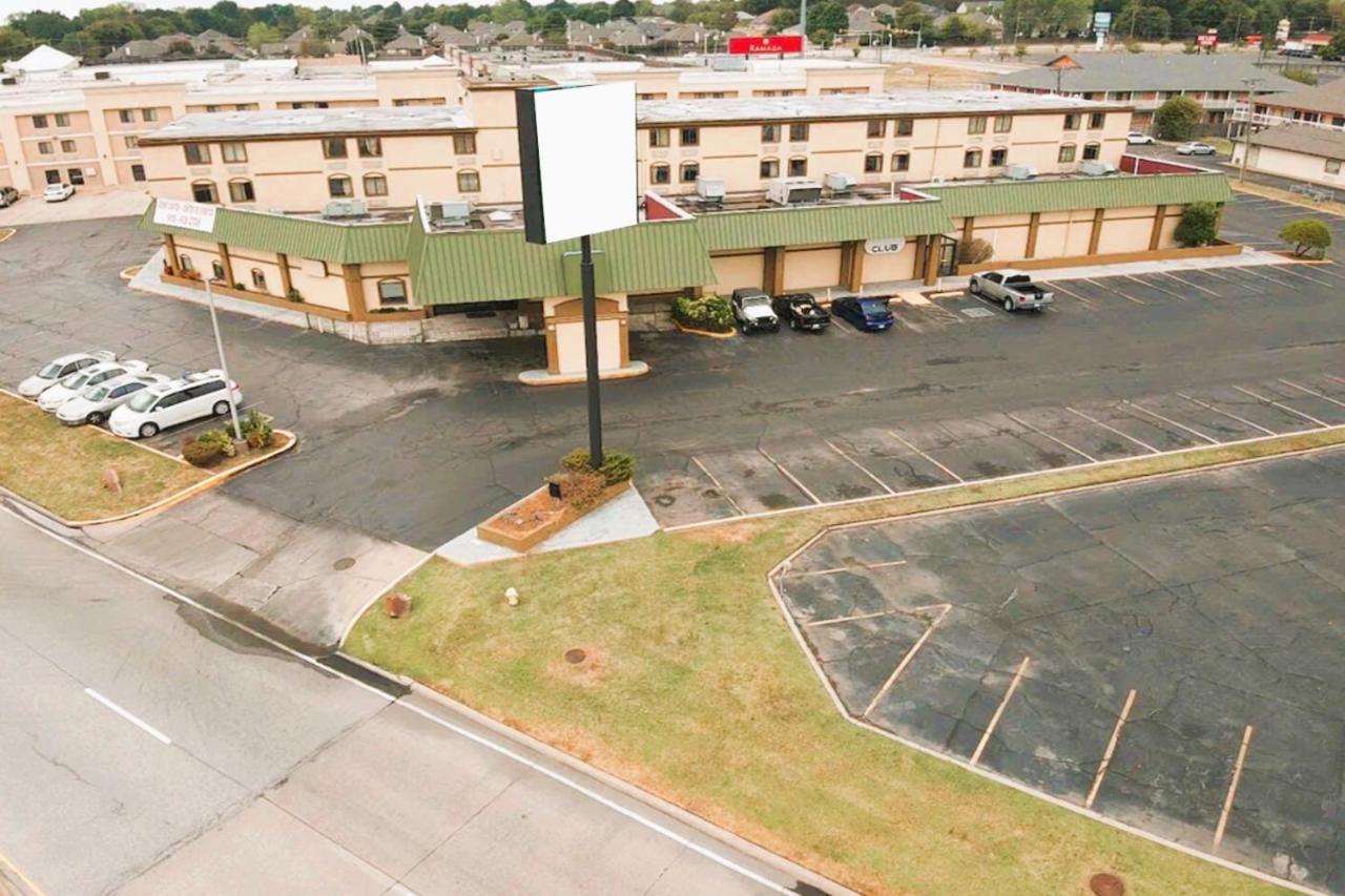 Oyo Hotel Tulsa Ok, I-44 Exterior foto